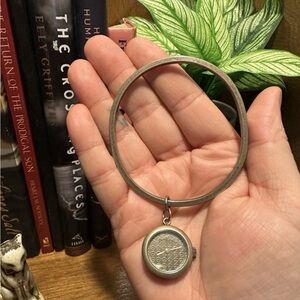 Vintage Lucky Brand watch bangle.